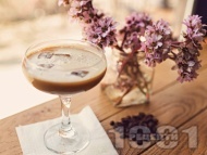  Mocha Martini  ,    Amarula